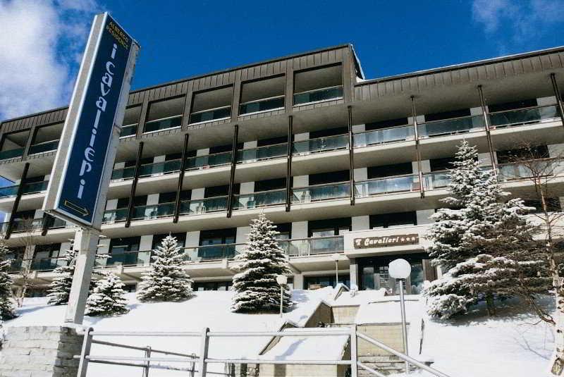 Hotel Ski Club I Cavalieri Rta Sestriere Exterior photo