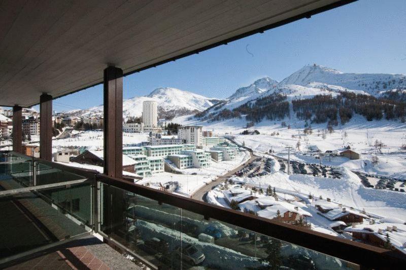 Hotel Ski Club I Cavalieri Rta Sestriere Exterior photo
